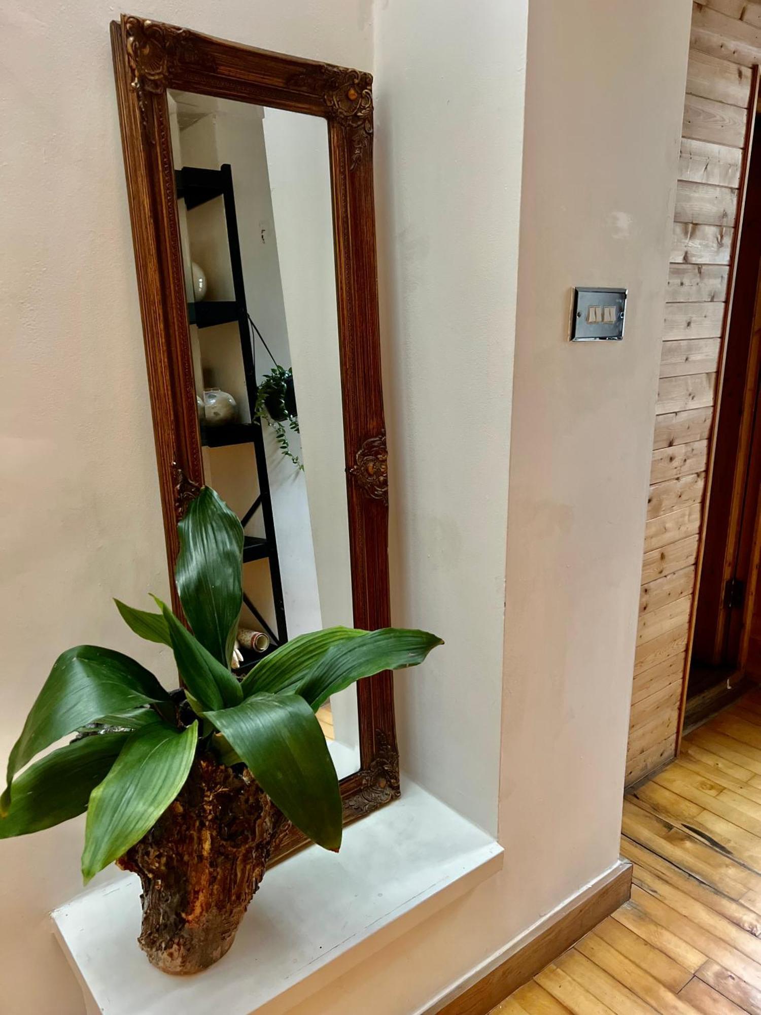 Appartamento Huge Duplex Loft With Sauna In Londra